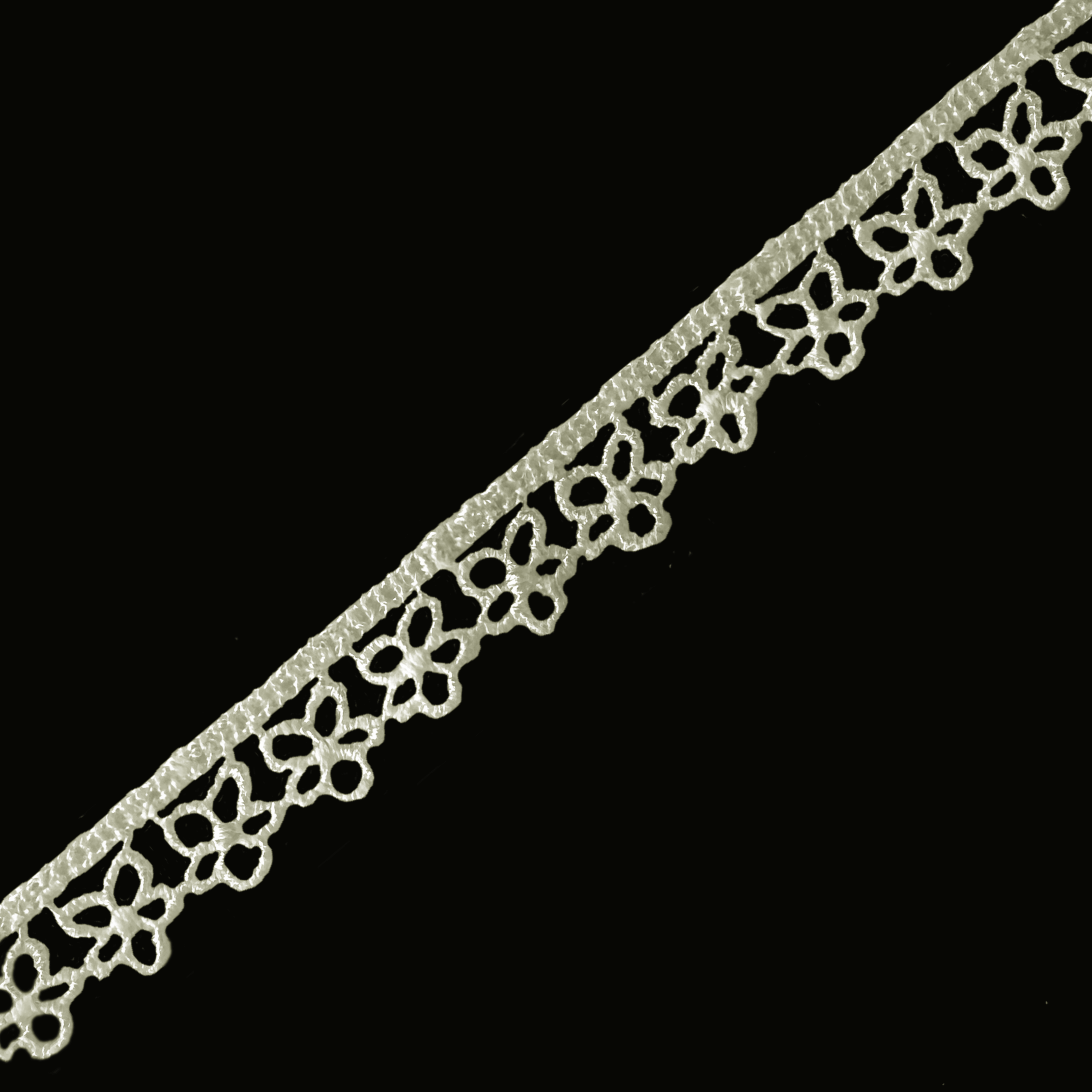 1-2-inch-ivory-rayon-venise-lace-heits-wholesale-VAH888 Ivory 1/2" Rayon Venise Lace - Image 1